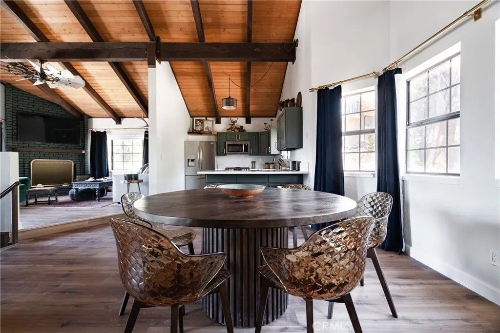 Photo of 1132 Mount Shasta Road, Big Bear Lake, CA 92314 (MLS # IG26017881)