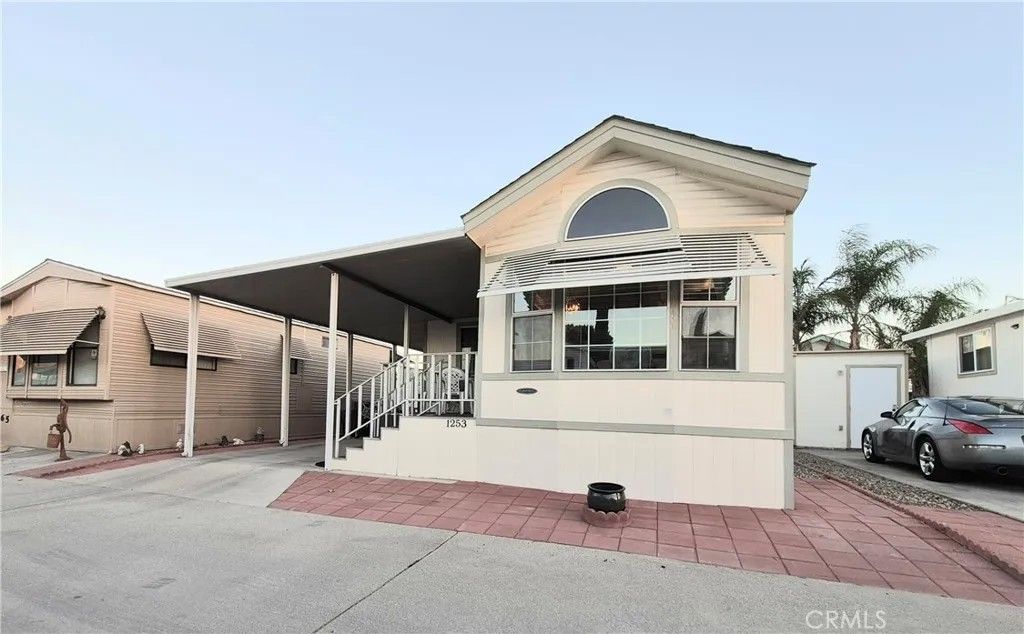 Photo of 1253 Western Dr, San Jacinto, CA 92583 (MLS # SW25257257)