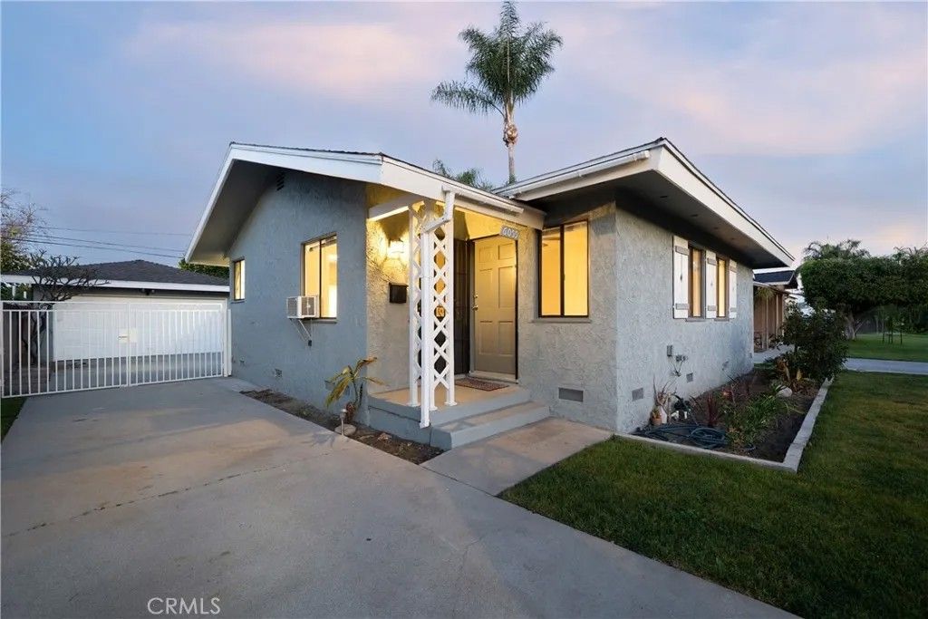 Photo of 6059 Hersholt Ave, Lakewood, CA 90712 (MLS # PW26012216)