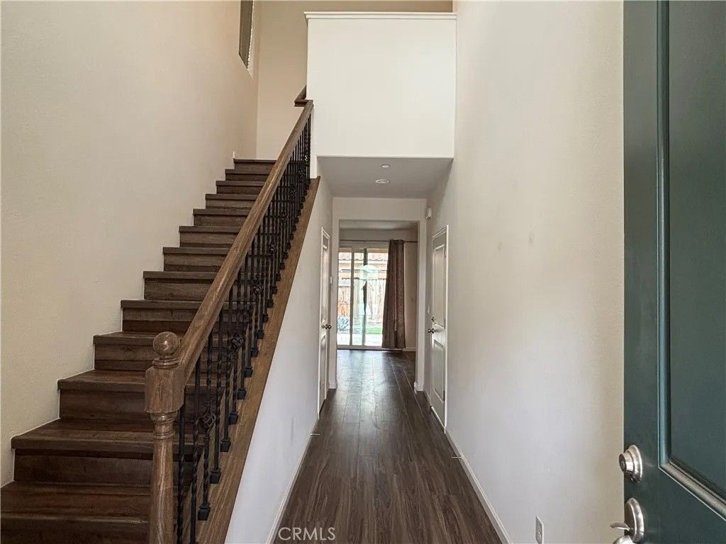Photo of 914 Wishon Ave, Madera, CA 93636 (MLS # SR26095041)