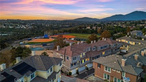 Tiny photo for 1572 Hackberry Pl, Chula Vista, CA 91915 (MLS # SW25251421)