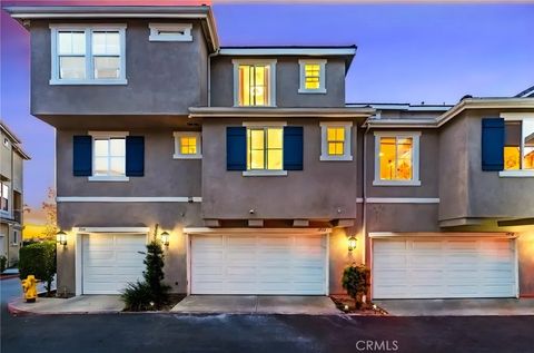 Tiny photo for 1572 Hackberry Pl, Chula Vista, CA 91915 (MLS # SW25251421)