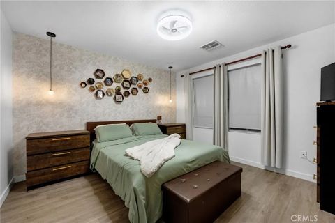 Tiny photo for 1572 Hackberry Pl, Chula Vista, CA 91915 (MLS # SW25251421)