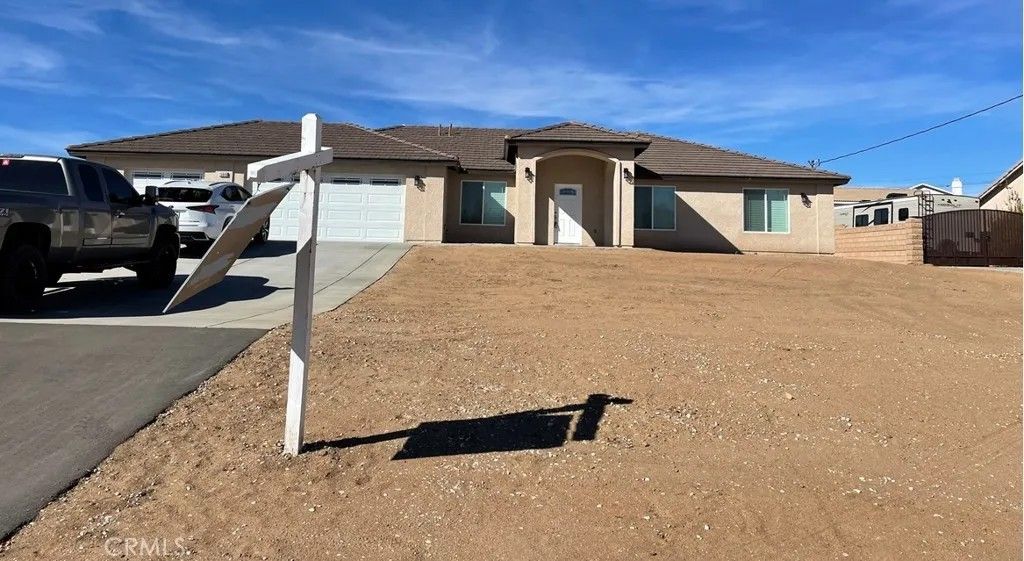 Photo of 15648 Halinor St, Hesperia, CA 92345 (MLS # HD25281500)