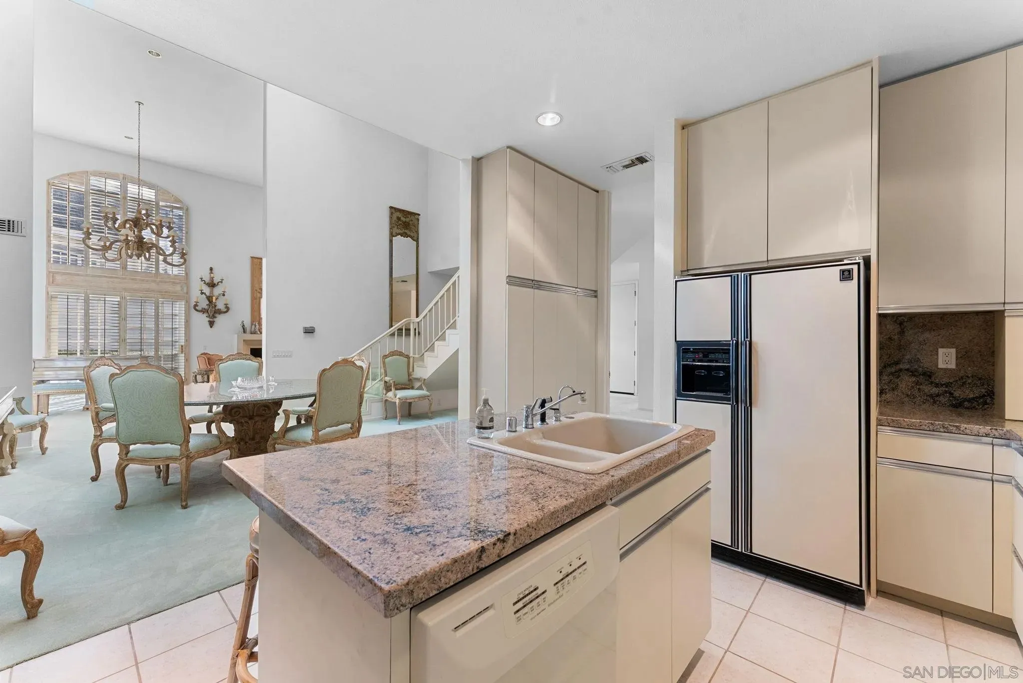 Carlsbad, California 92009, United States, 3 Bedrooms Bedrooms, ,3 BathroomsBathrooms,Residential,Active,251503