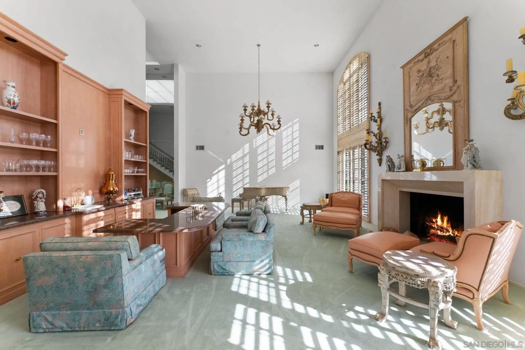 Photo of 7407 Avenida De Palais, Carlsbad, CA 92009 (MLS # 250045103)