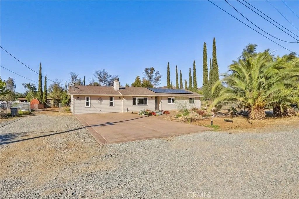 Photo of 1566 Wilson Rd, Ramona, CA 92065 (MLS # SW25234859)