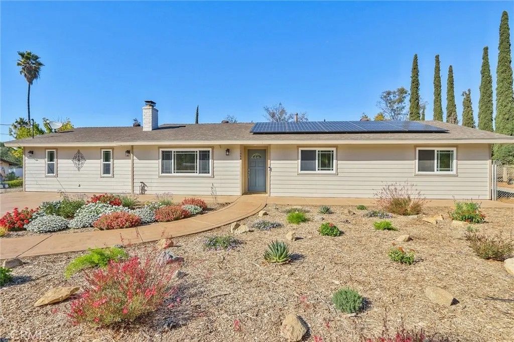 Photo of 1566 Wilson Rd, Ramona, CA 92065 (MLS # SW25234859)