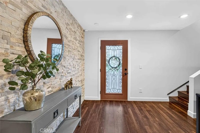 9704 Marcus Lane
