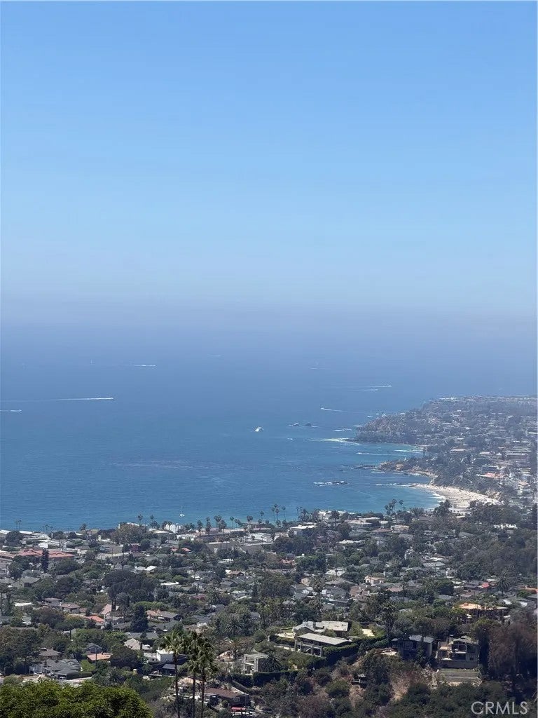 1361 La Mirada