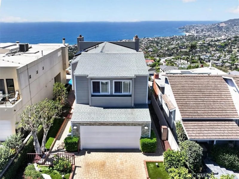 1361 La Mirada