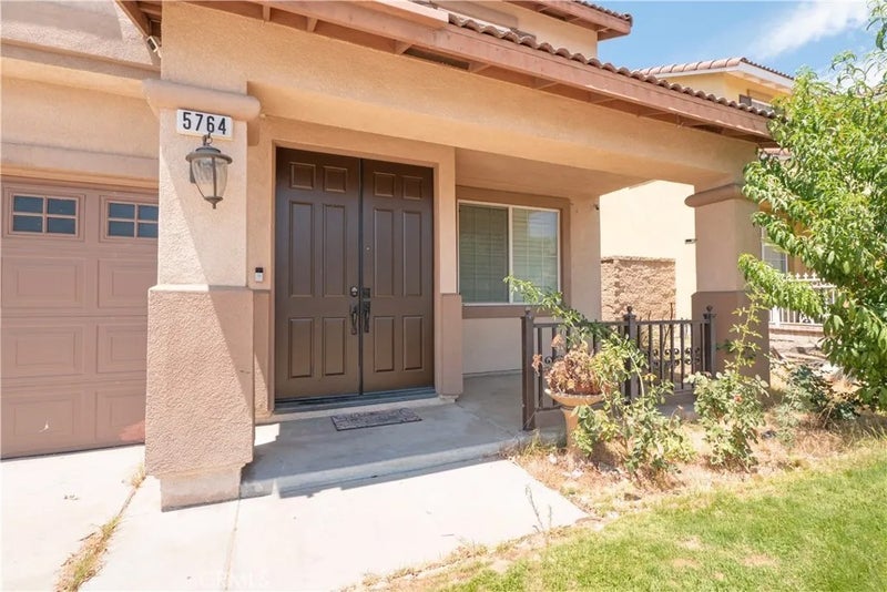 5764 Riverwood