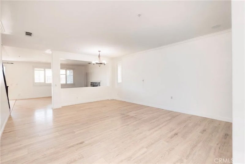5764 Riverwood