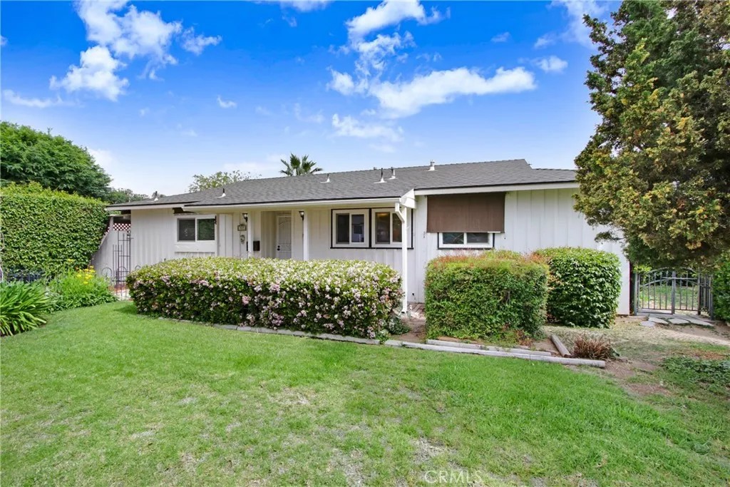 927 Alta Loma Drive