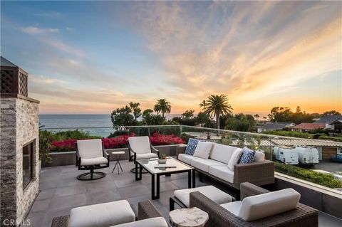 Photo of 738 Cliff Drive, Laguna Beach, CA 92651 (MLS # LG25281795)