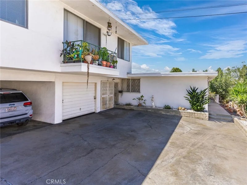 1170 College View Drive