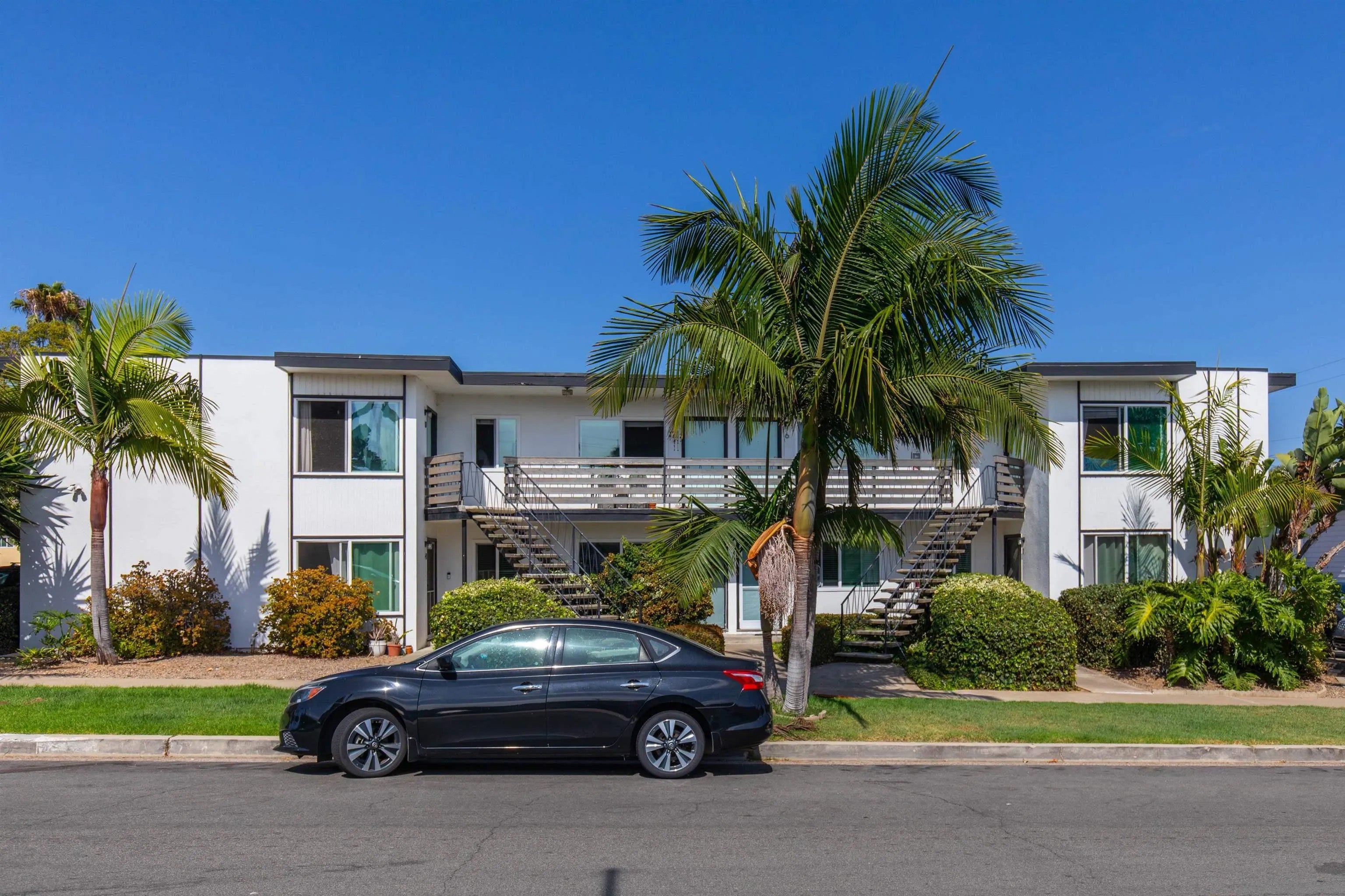2003 Emerald Street