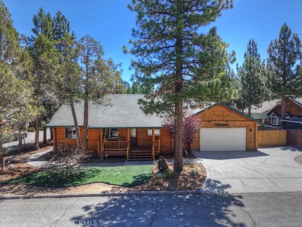 320 Eider Drive