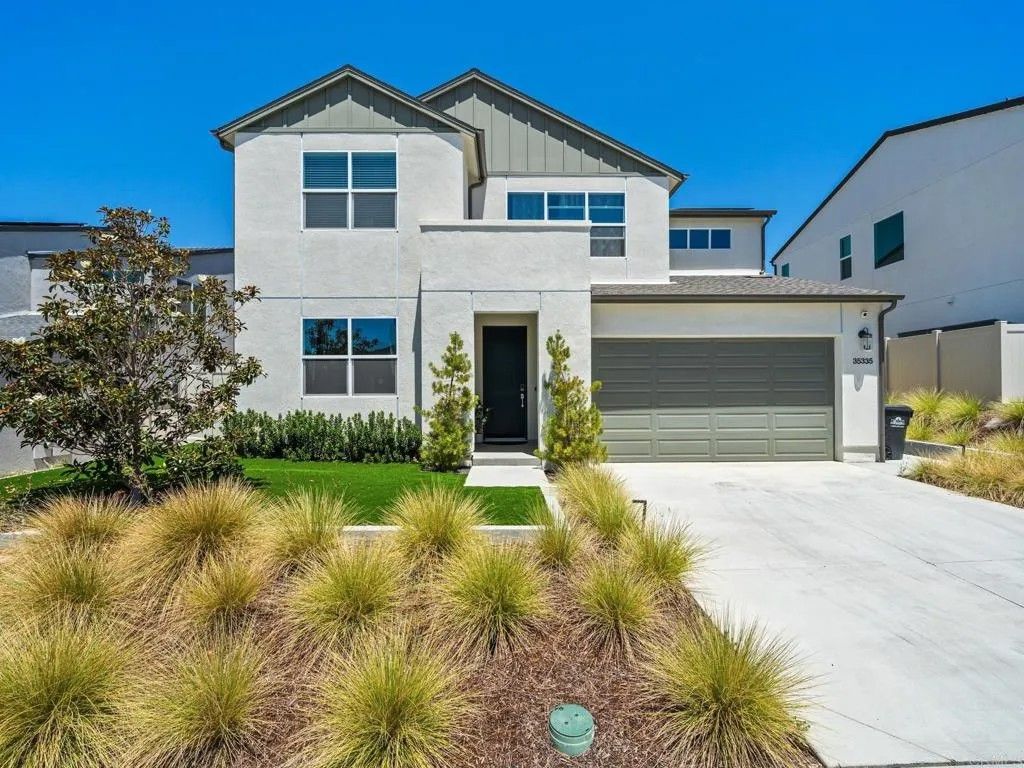 Photo of 35335 Ponderosa Pl, Fallbrook, CA 92028 (MLS # NDP2606032)