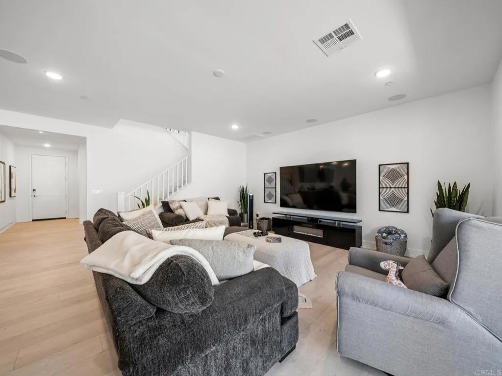35335 Ponderosa Pl