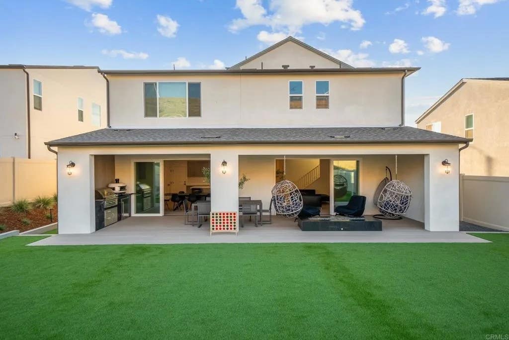 Photo of 35335 Ponderosa Pl, Fallbrook, CA 92028 (MLS # NDP2606032)