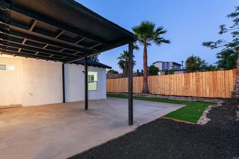 Tiny photo for 13751 Powers Rd, Poway, CA 92064 (MLS # PTP2508292)