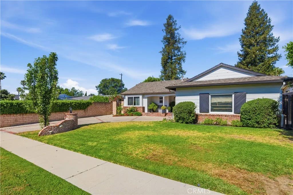 Photo of 8649 Fullbright AVE, Winnetka, CA 91306 (MLS # GD26164986)