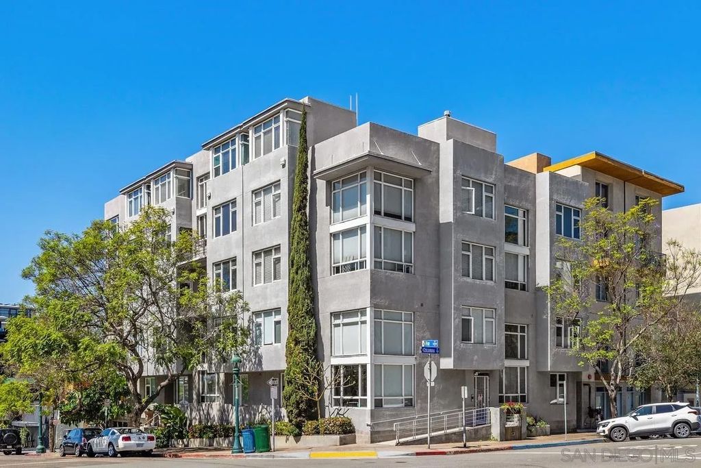 Photo of 1918 Columbia St #1, San Diego, CA 92101 (MLS # 260007455)