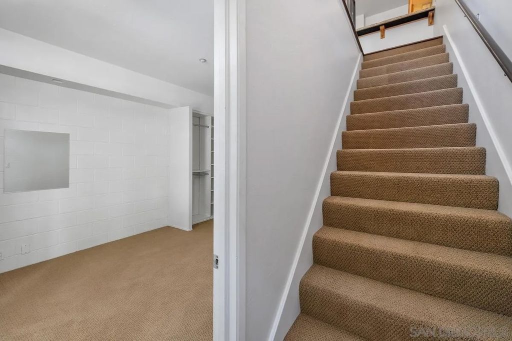 Photo of 1918 Columbia St #1, San Diego, CA 92101 (MLS # 260007455)