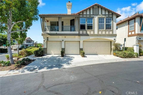 Photo of 402 Bay Berry Pl, Encinitas, CA 92024 (MLS # LG26195398)