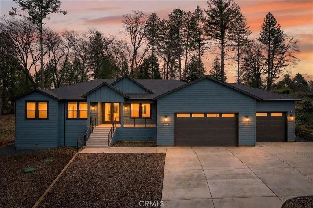 Photo of 8391 Montna Dr, Paradise, CA 95969 (MLS # PA26042463)