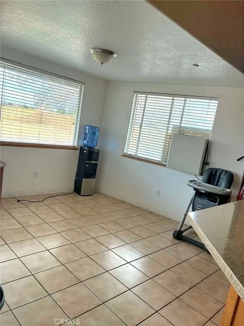 Tiny photo for 13991 Falling Leaf Rd, Apple Valley, CA 92307 (MLS # TR25281057)
