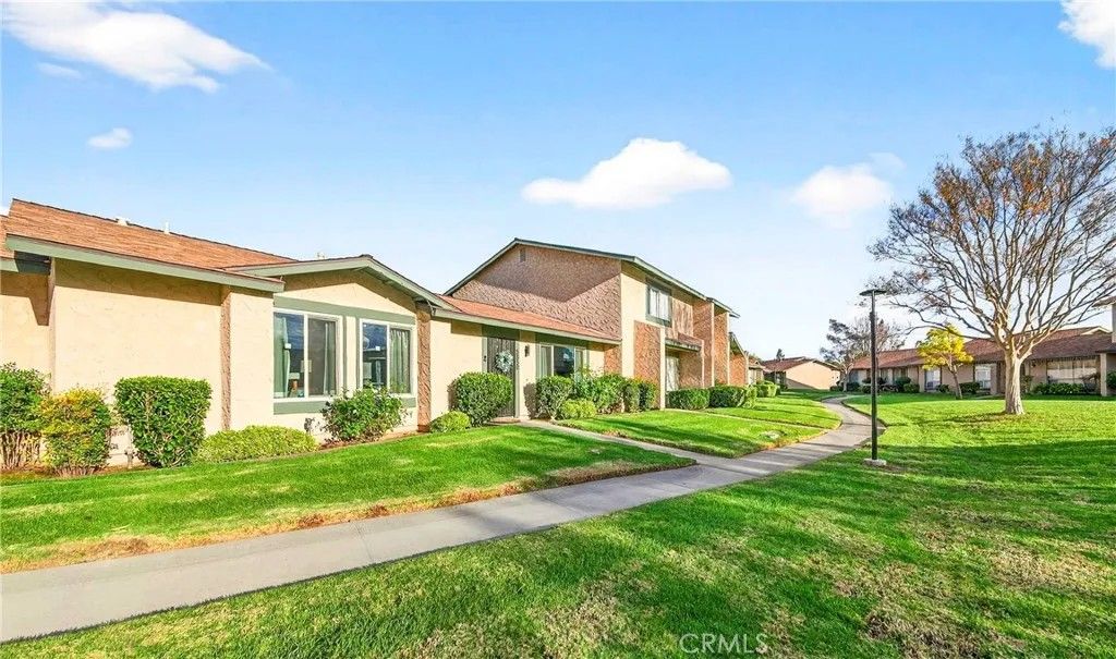 Photo of 5050 Brooklawn Pl, Riverside, CA 92504 (MLS # CV26004606)