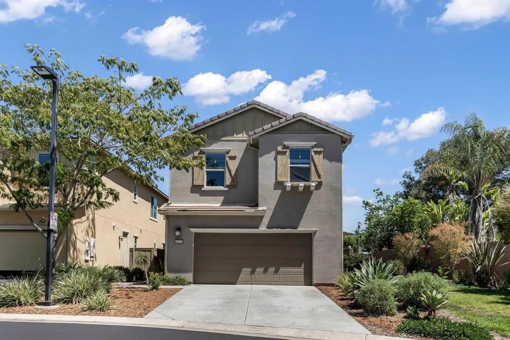 Photo of 2037 White Alder Lane, Vista, CA 92084 (MLS # NDP2608099)