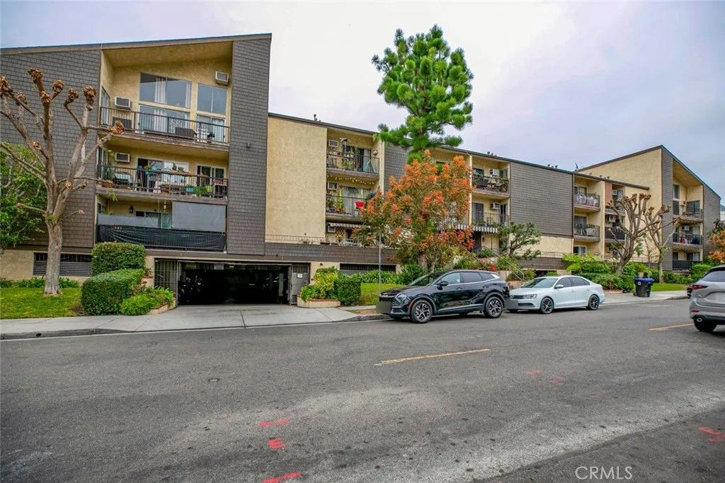 Photo of 365 Burchett Street #217, Glendale, CA 91203 (MLS # GD26071546)