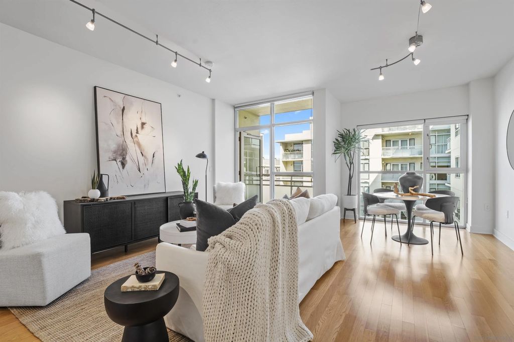 Photo of 3812 Park Blvd #412, San Diego, CA 92103 (MLS # 250046294)