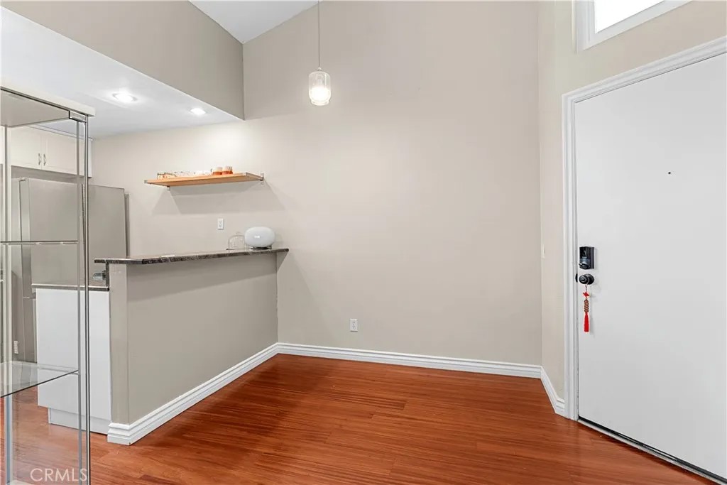 240 Pineview 3A