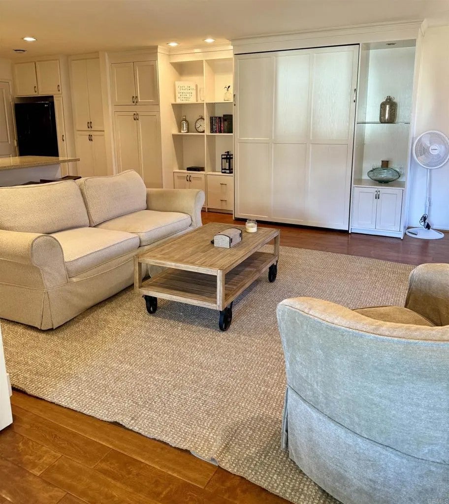 1562 Camino Del Mar 631
