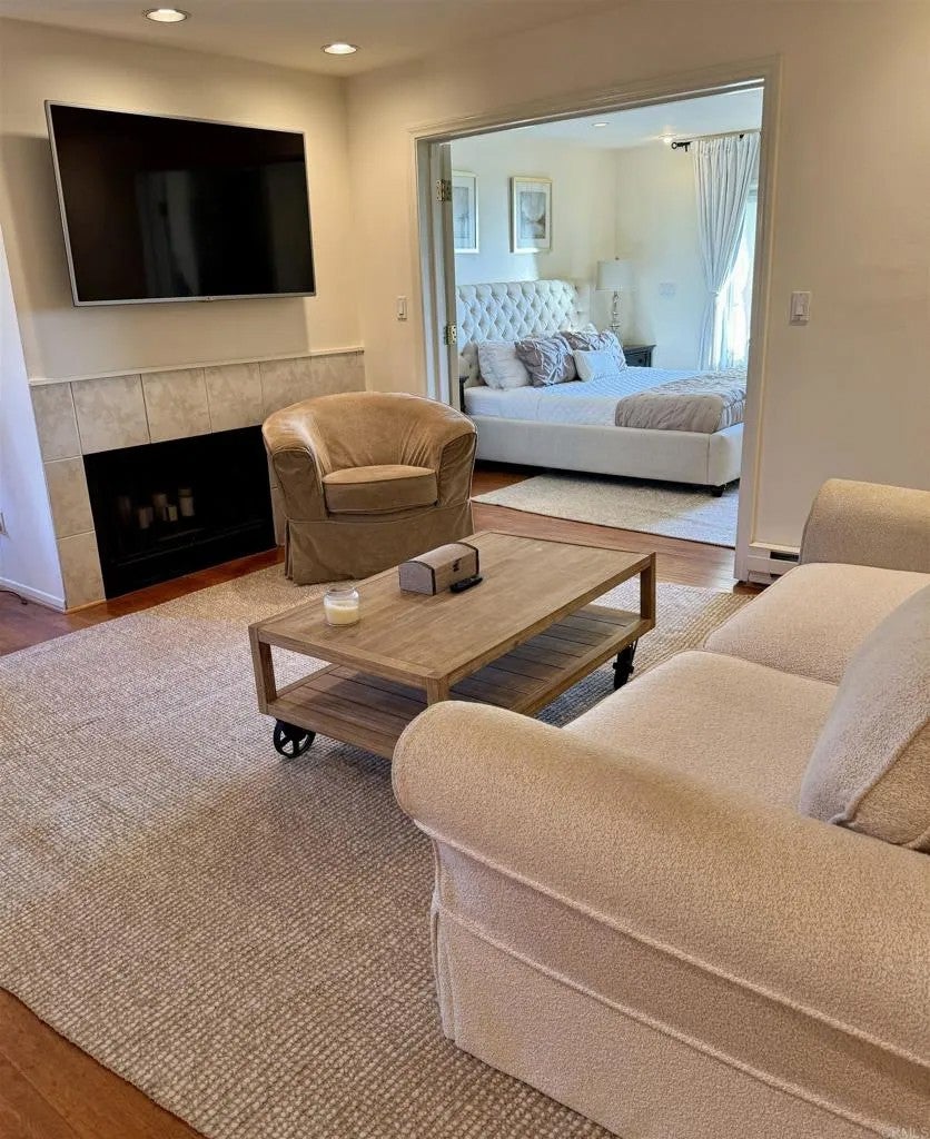 1562 Camino Del Mar 631