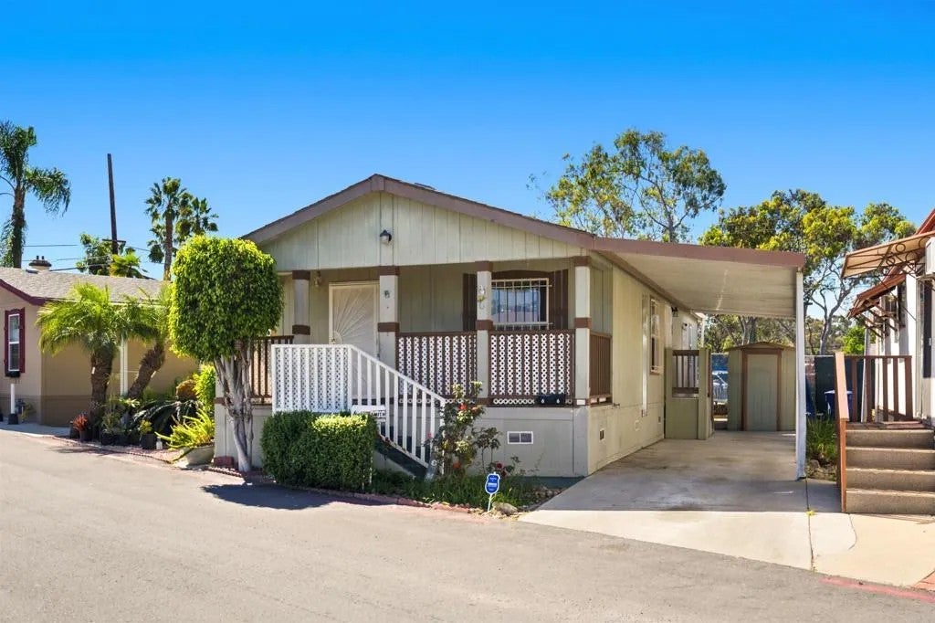 Photo of 6 Via Veneto #5, Chula Vista, CA 91910 (MLS # PTP2607829)