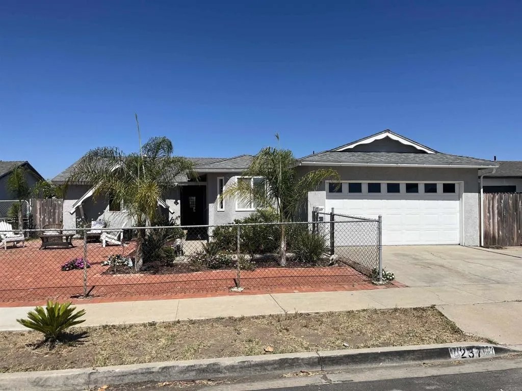 237 RIDGECREST DR