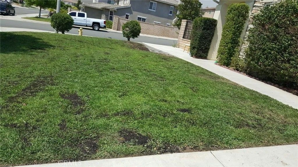 Photo of 23568 Brigin Pl, Murrieta, CA 92562 (MLS # IV26042911)