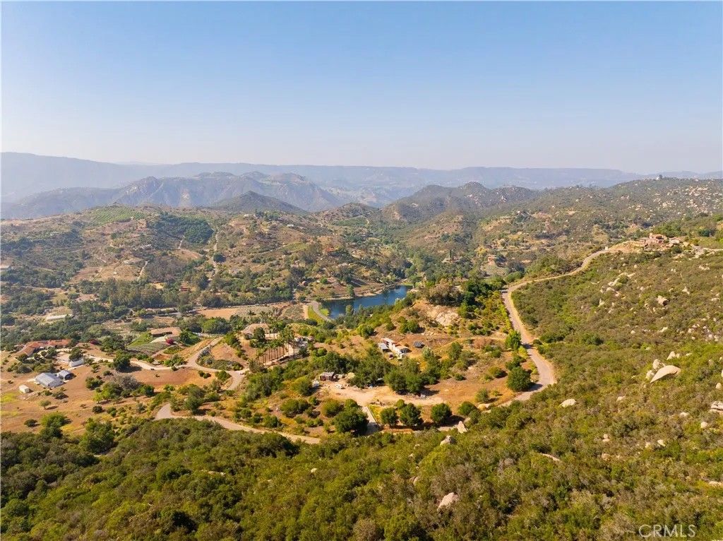 Photo of 0 Harris Spur Truck, Fallbrook, CA 92028 (MLS # SW25154438)