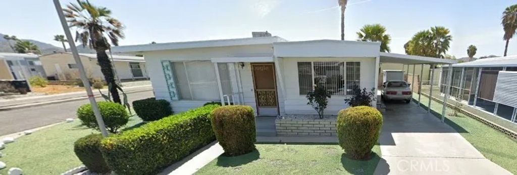 Photo of 661 San Juan Dr, Hemet, CA 92543 (MLS # SW26001917)