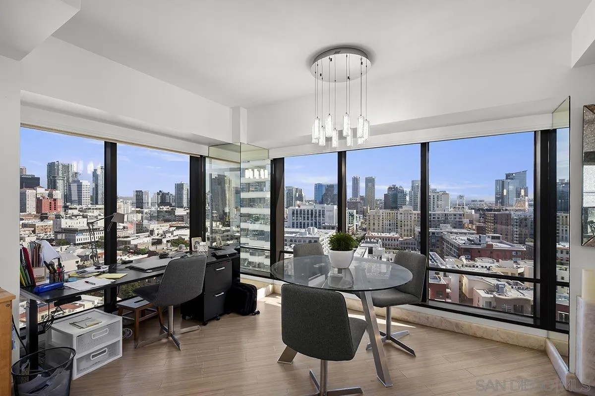 100 Harbor Drive 1706