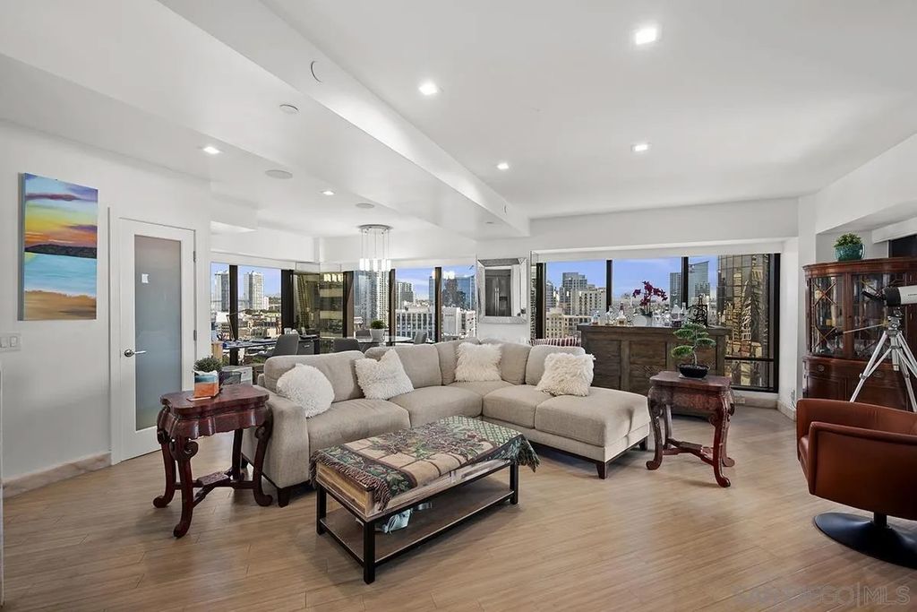 Photo of 100 Harbor Drive #1706, San Diego, CA 92101 (MLS # 260003138)