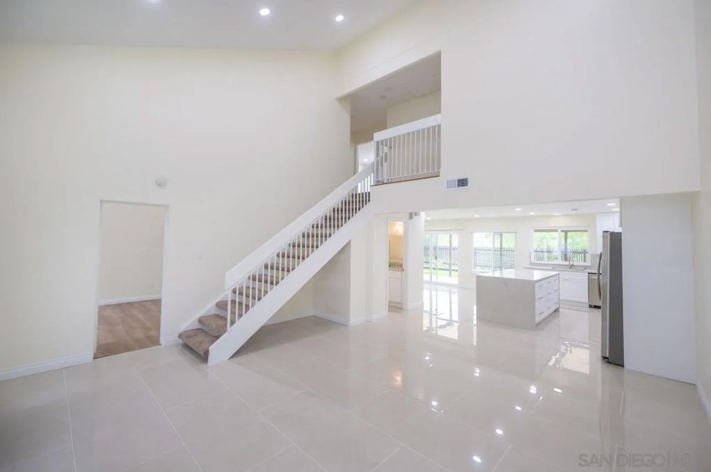 Photo of 3802 avenida johanna, La Mesa, CA 91941 (MLS # 250041728)