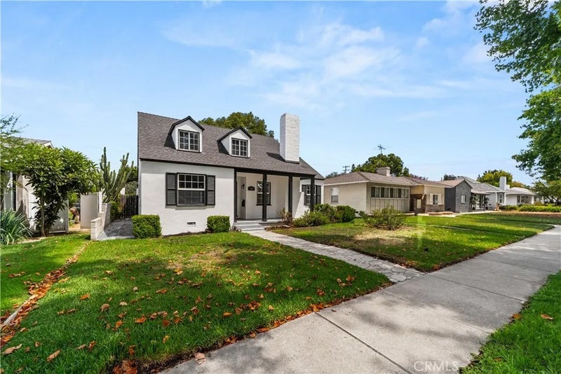 1919 Bonita Avenue