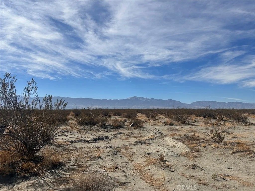 Photo of 0 Tanner, El Mirage, CA 92301 (MLS # OC26011974)