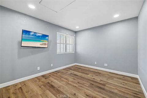 Tiny photo for 25136 Marci Way, Valencia, CA 91355 (MLS # SR25264049)